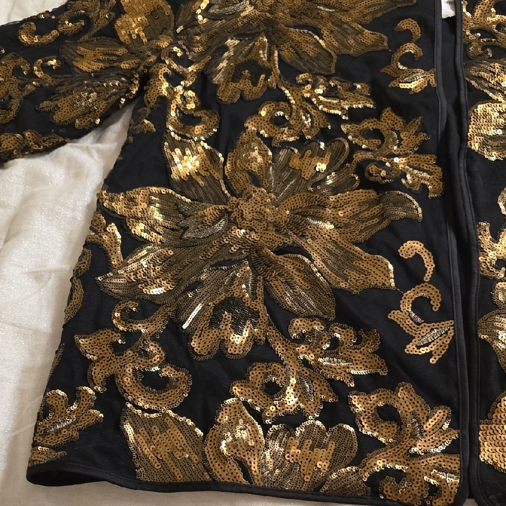Chico's Black and Gold Embroidered Sequin Jacket Size 4 - Picture 13 of 16